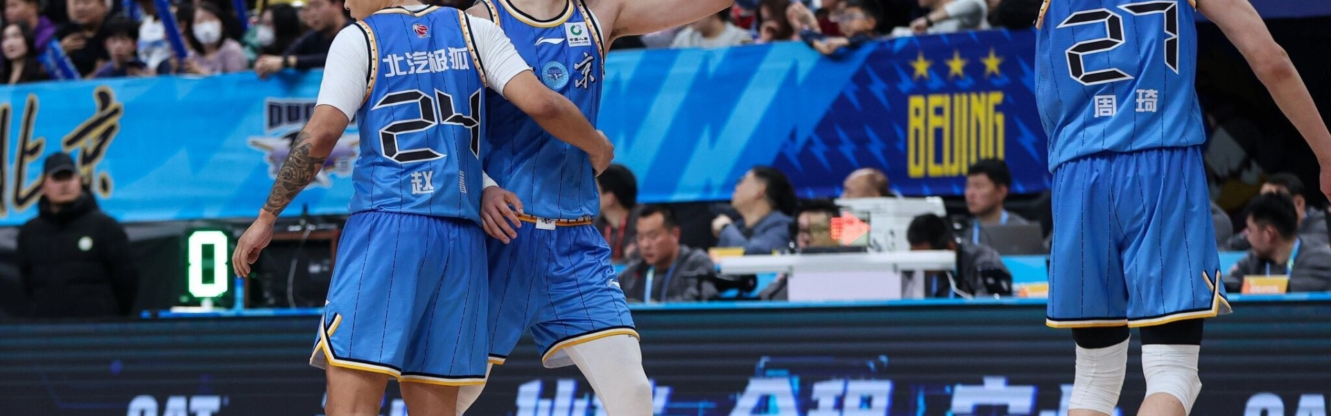 九游娱乐-有伤！媒体人：曾凡博和周琦全明星时间不多 提前和教练组说好了